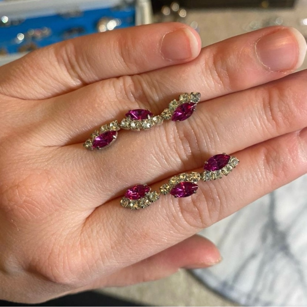 Vintage pink and white rhinestone earrings